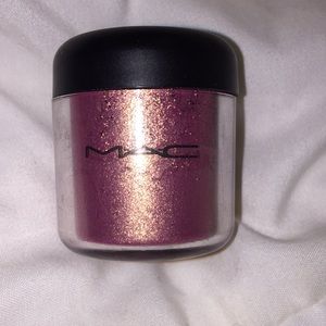 Mac pigment Rose